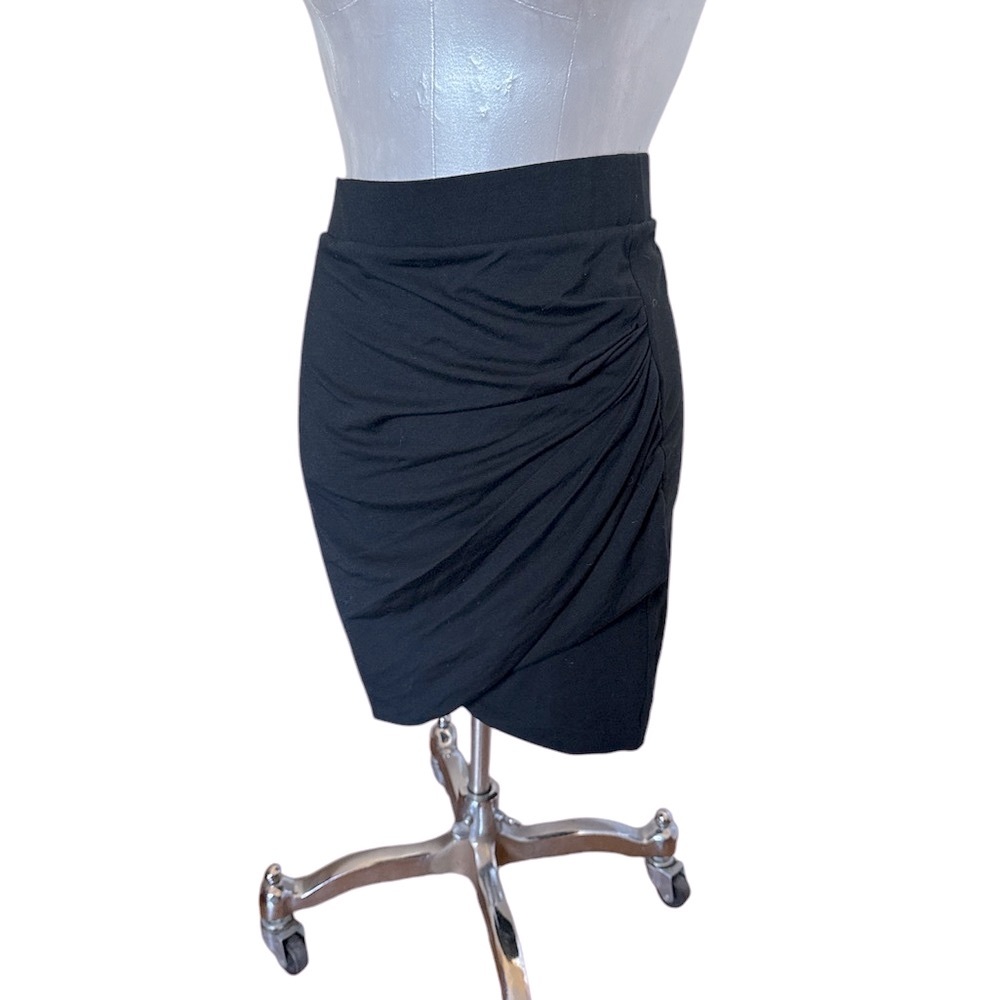 Express Women’s Faux Wrap Stretch Black Mini Skirt New Size Large